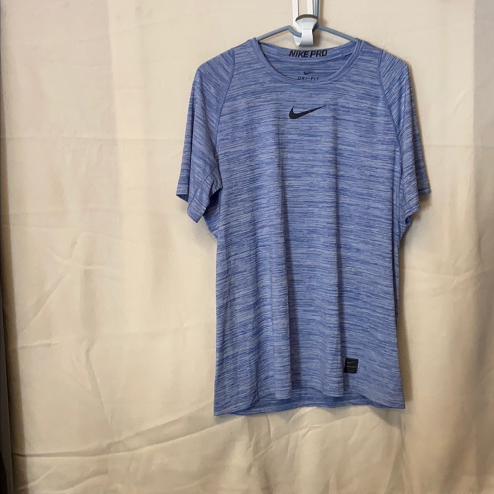 Dri-fit Nike tee
